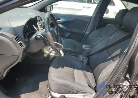 2011 Toyota Corolla Base z USA, uszkodzony, nr VIN 2T1BU4EE6BC734403